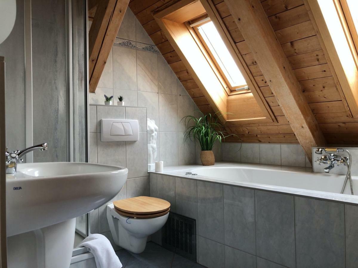 Hôtel Zur Schlossinsel à Wolgast Extérieur photo